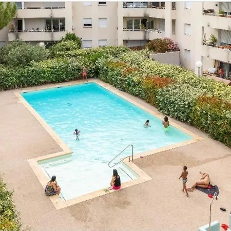 Joli T2/ Tram/ Clim/ Parking/ Wifi/ Piscine * Montpellier