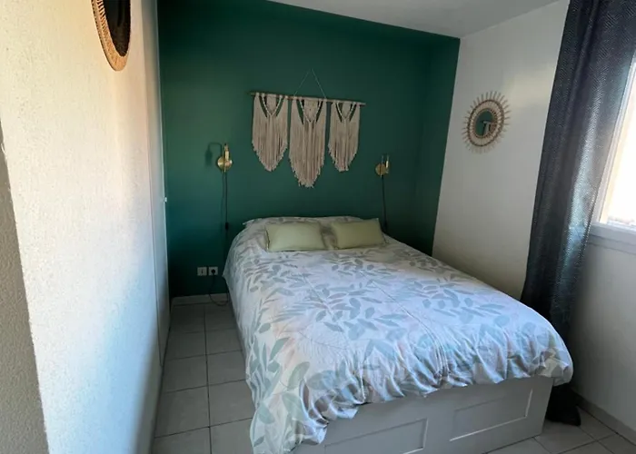 Appartamento Joli T2/ Tram/ Clim/ Parking/ Wifi/ Piscine