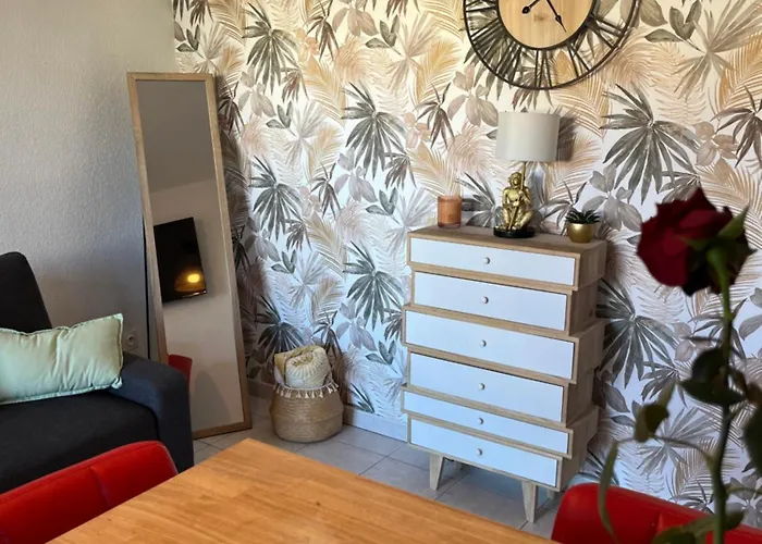 Joli T2/ Tram/ Clim/ Parking/ Wifi/ Piscine Appartamento *